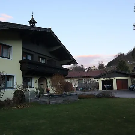 Landhaus-appartements Warraich 슈라드밍