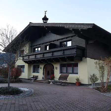 아파트 Landhaus-appartements Warraich