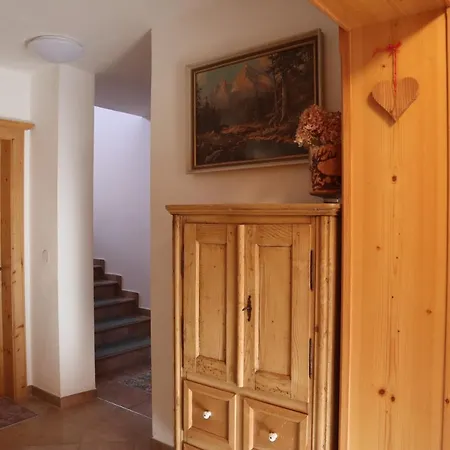 Landhaus-appartements Warraich * שלאדמינג