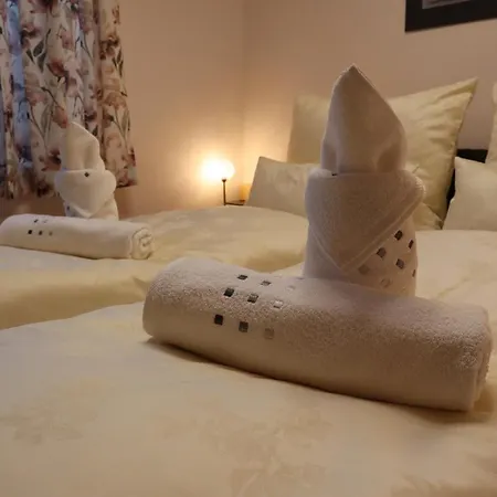 Apartmán Landhaus-appartements Warraich *