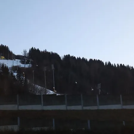 Landhaus-appartements Warraich Apartmán