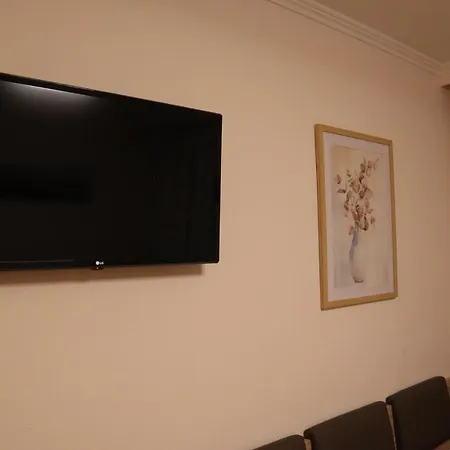 Landhaus-appartements Warraich שלאדמינג