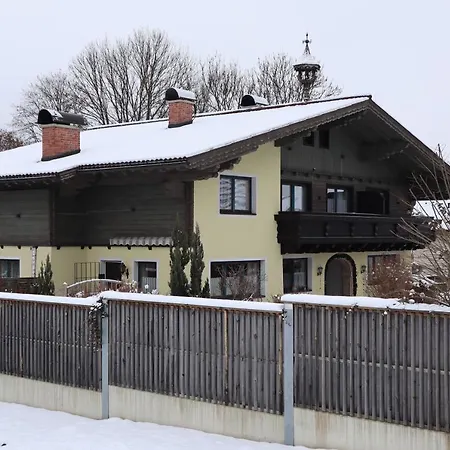 Landhaus-appartements Warraich *
