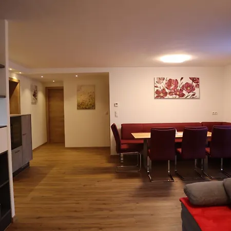 Landhaus-appartements Warraich Apartment Schladming
