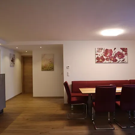 Landhaus-appartements Warraich Apartment Schladming