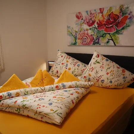 Apartment Landhaus-appartements Warraich