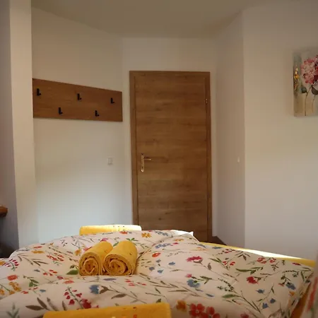 Apartment Landhaus-appartements Warraich Schladming