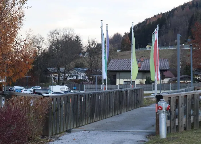 Landhaus-appartements Warraich 公寓 *