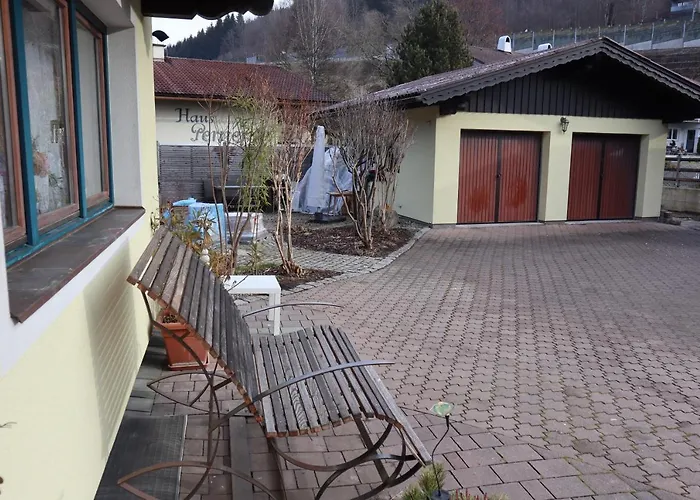 Landhaus-appartements Warraich Apartment *