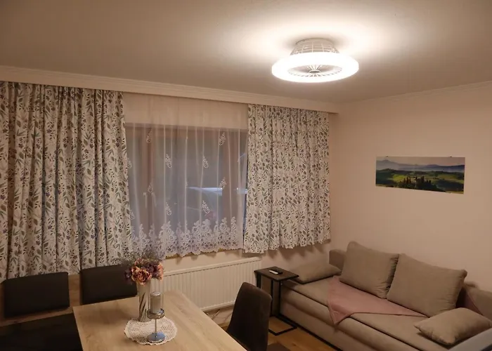 Landhaus-appartements Warraich 公寓